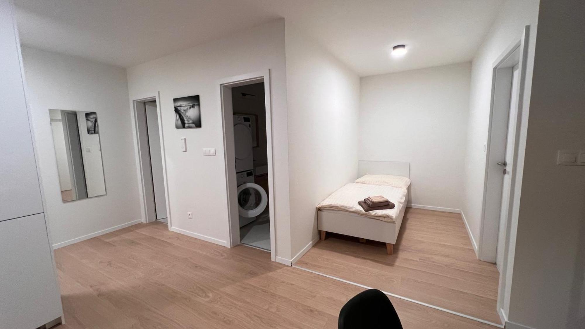 2 With Terrace, New Building, 3bk Apartmán